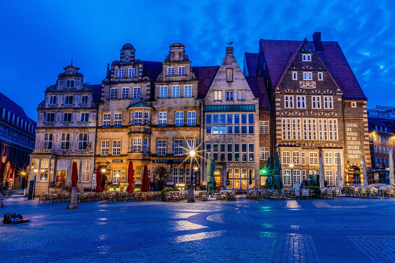 bremen, marketplace, blue hour, roland, old town, buildings, facade, street lights, lights, square, town square, landmark, historical, architecture, outdoors, tourist attraction, germany, city, twilight, bremen, bremen, bremen, bremen, bremen, germany, germany, germany, germany